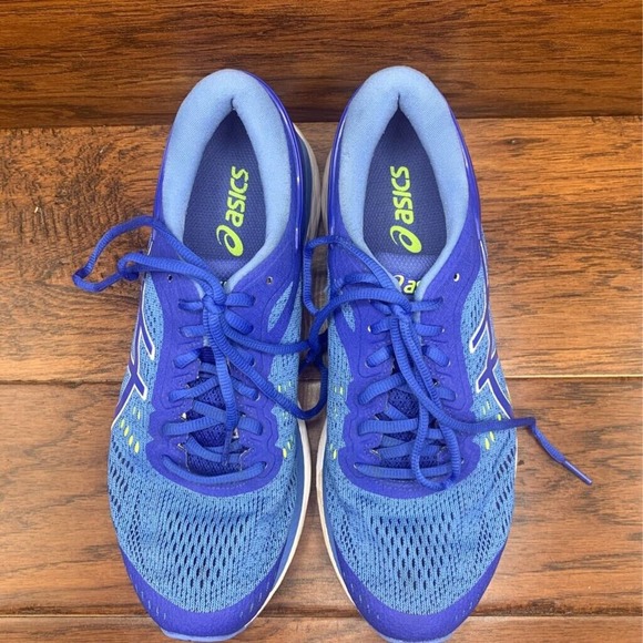 Asics Gel-Kayano 24 Running Shoes 9 - Picture 4 of 9